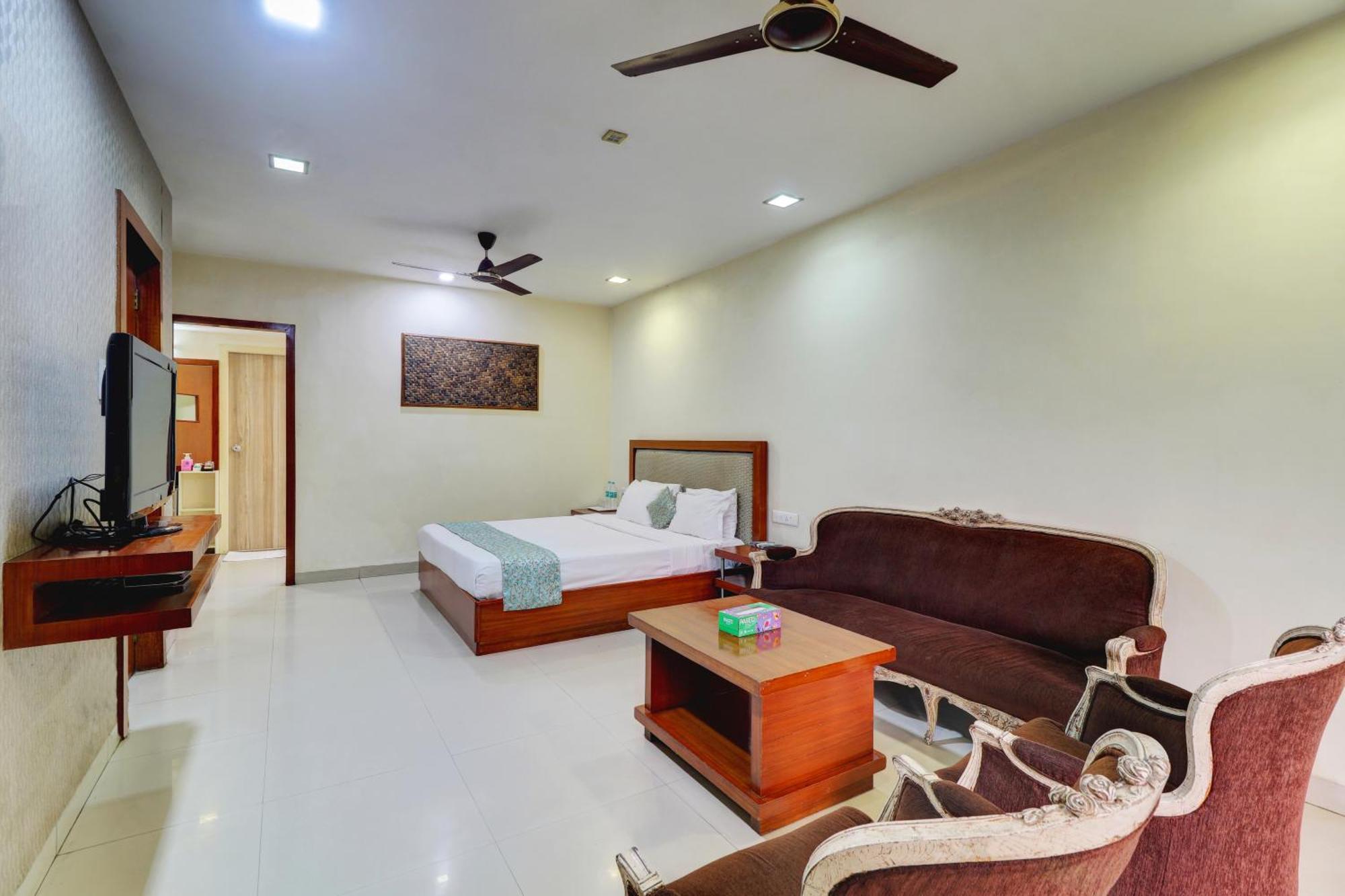 Amazinn Villa โลนาวาลา ภายนอก รูปภาพ